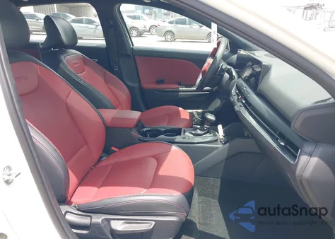 2025 Kia K4 Gt-Line Turbo from USA, damaged, VIN 3KPFW4DC6SE112462